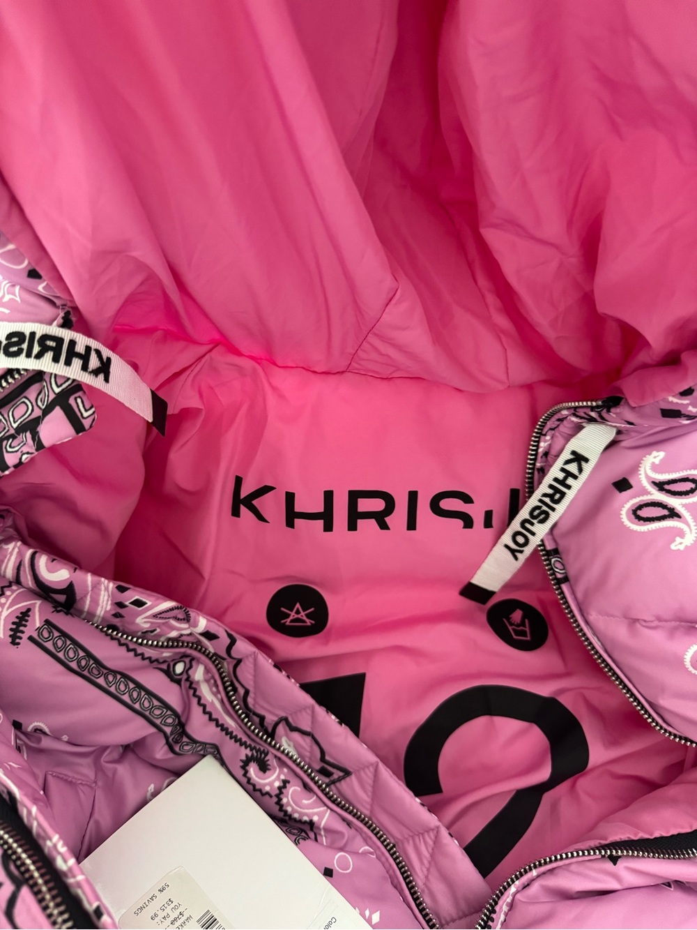 Khrisjoy Kids Pink Bandana Puffer Jacket – Size 12Y – New With Tags - Picture 16 of 17